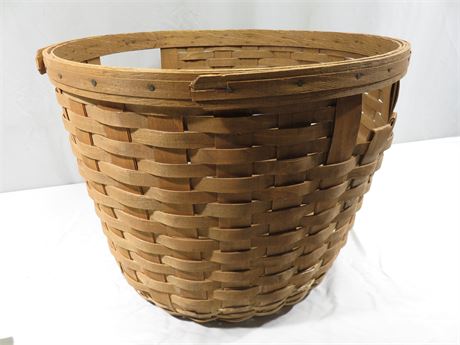 LONGABERGER Bushel Basket