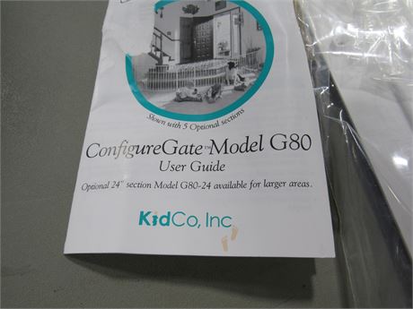 Kidco White Metal Adjustable Baby/Pet Gate - #G80-24