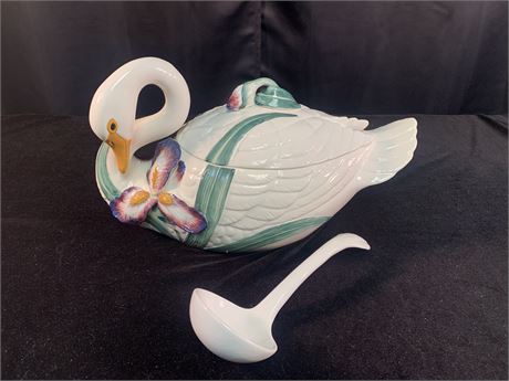 Fitz and Floyd Swan Soup Tureen and Ladle