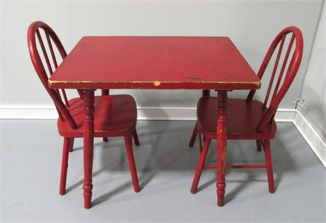 Vintage Child's Play Table and 2 Chairs