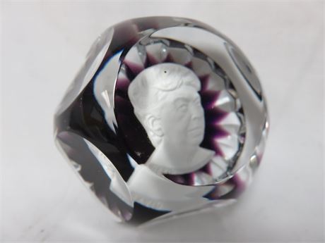 1971 BACCARAT Eleanor Roosevelt Sulphide Crystal Paperweight