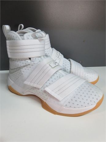 NIKE Lebron Soldier X Men's Basketball Shoes - SIZE 7.5