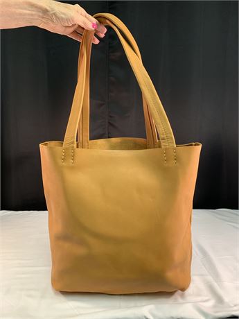 "PARTEM" LEATHER Tote