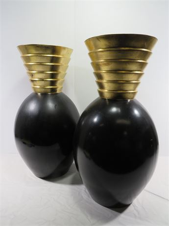 Black/Gold Floor Vase