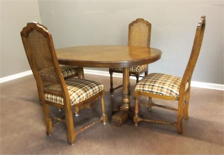Vintage Drexel Dining Table and Chairs