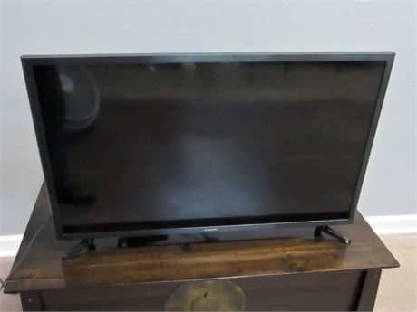 Samsung 32" Flat Panel TV