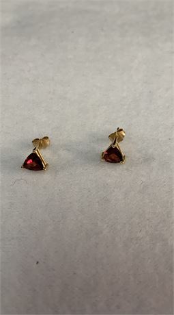 14KT Gold Garnet Earrings