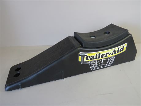 TRAILER-AID Tire Changing Ramp