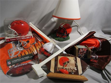 Cleveland Browns, Autographed Helmet, Lamp, Car Flags, Cards, Football Bank