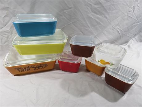 PYREX / FIRE-KING Refrigerator Storage Dishes