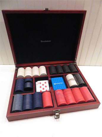 BROOKSTONE Poker Chip Set