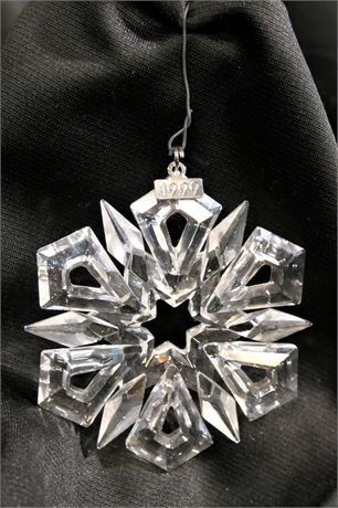 1999 Swarovski Annual Snowflake Star Ornament