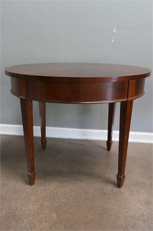 Bombay Company, Oval End Table in their Cherry finish