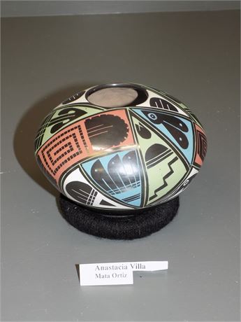 Mata Ortiz Pottery Vase -Anastacia Villa