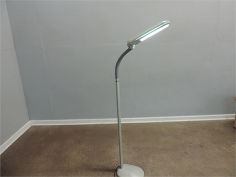 OTT-LITE Adjustable Craft Floor Lamp