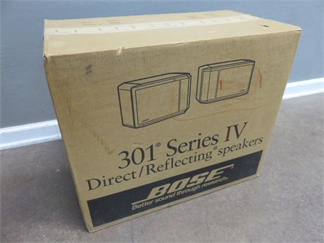 BOSE 301 Series IV Direct/Reflecting Speakers