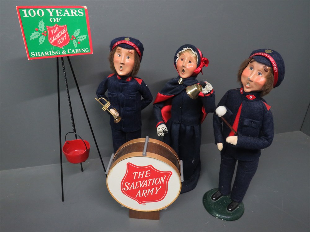 Transitional Design Online Auctions BUYERS' CHOICE Carolers Salvation