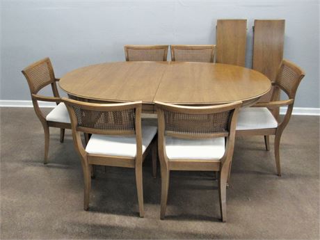 Vintage Century Furniture Dining Table with 6 Cane-back Chairs and 2 Leaves