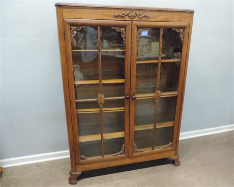 Vintage Ornate Trim Bookcase / Display Case