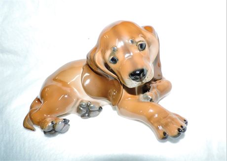 Rare Efchenbach Prof. Th. Karner Porcelain Dachsund Dog Figurine