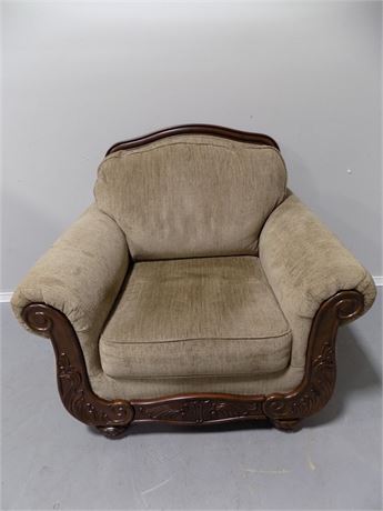 Curled Upholstered Armchair