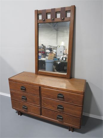 KROEHLER Mid-Century Dresser & Mirror