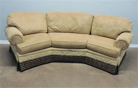 Harden Furniture Curved Skirted Sofa