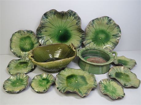 GLOBAL VIEWS Ceramic Lily Pad Wall Decor Plates / Decorative Bowls
