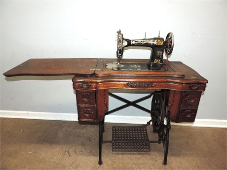 Antique WHITE Family Rotary Sewing Machine