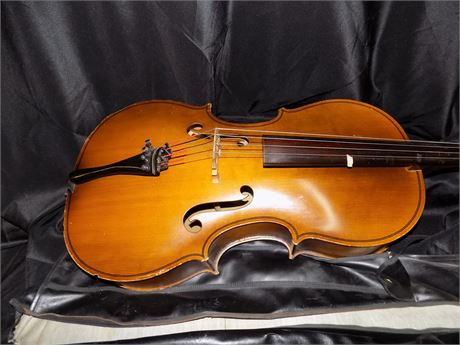 Engelhardt Cello Model E111