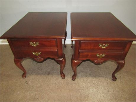 Pair of Matching American Drew End Tables, Cherry Wood with Glass Tops