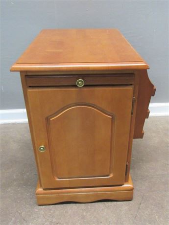 Side Table with a Single Door, Pull-Out Tray and Magazine Rack on the Right Side