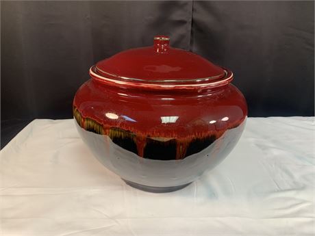 Lidded  Ceramic Pottery Pot