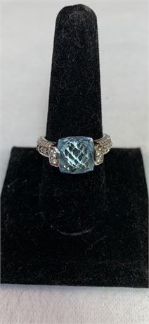Lovely Sterling Silver Blue Stone Judith Ripka Ring