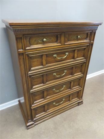 HUNTLEY by THOMASVILLE Chest of Drawers