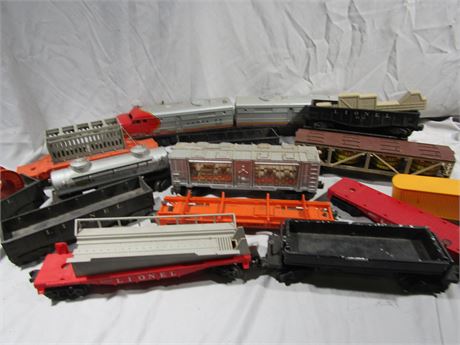 Rare Vintage Lionel Cars, Transformer, Pickles and Fort Knox Pieces