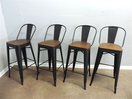 Industrial Style Metal Counter / Bar Stools