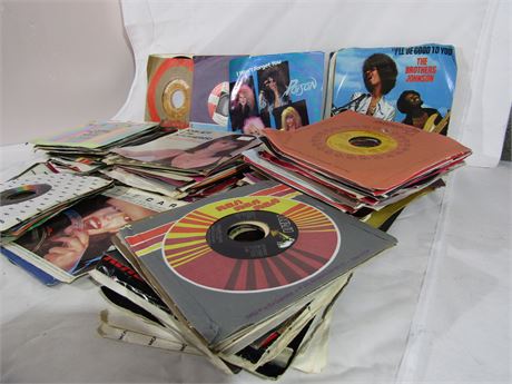 Classic Rock 45's Records, Wide Variety