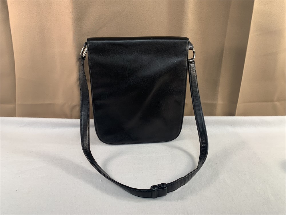 Transitional Design Online Auctions Johnny Farrah RIRI Shoulder Bag