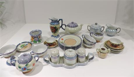 ALTROHLAT Porcelain / Czechoslovakia / ELITE / JAPAN