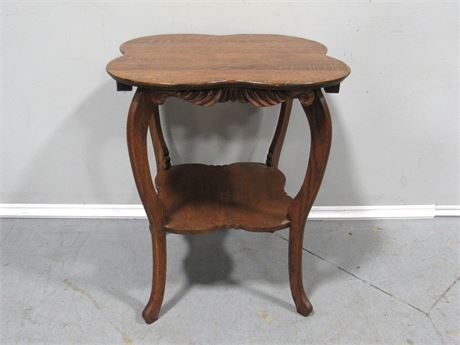 Vintage Oak Side/Parlor Table with Quarter-sawn Top