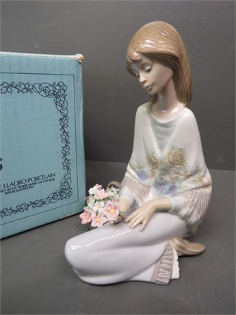 LLADRO Flower Song Figurine