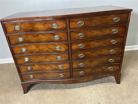 Transitional Design Online Auctions - Henredon Dresser