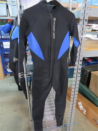 DEEP SEE 3MM Neoprene Wet Suit - Size 7/8