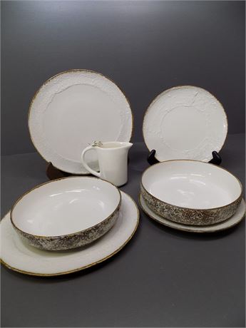 Gaya Ceramic Plates and Bowls