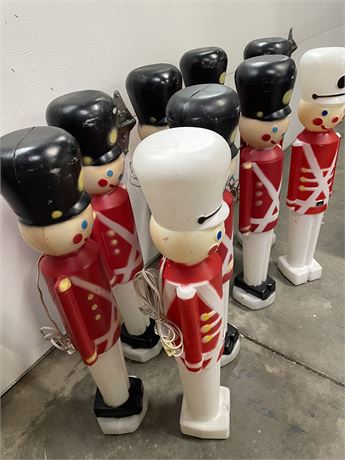 Vintage Nutcracker Blow Mold Light Up Holiday Decoration - Bunting Online  Auctions