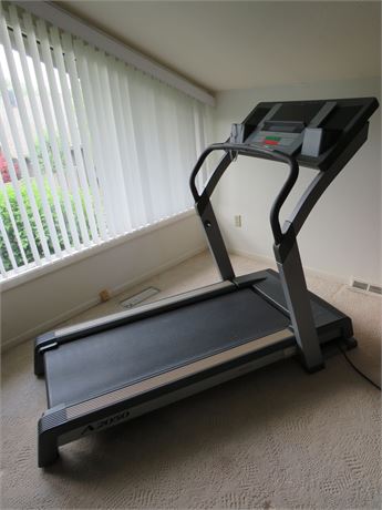 NORDICTRACK A2050 Treadmill
