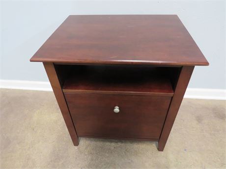 End Table/Filing Cabinet
