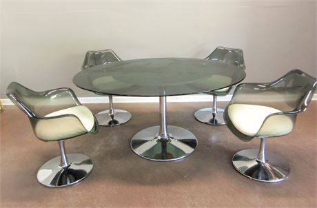 Mid Century Modern Chrome and glass table and Chairs