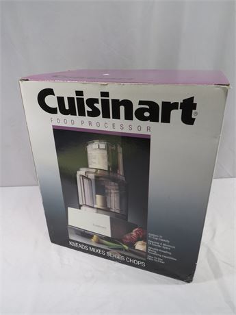 CUISINART Custom 11 Food Processor